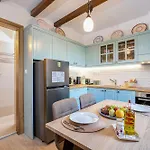 Archangel's Nest- Wings & Hideaway Appartement