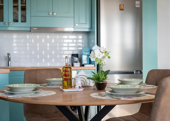 Apartment Archangel's Nest- Wings & Hideaway