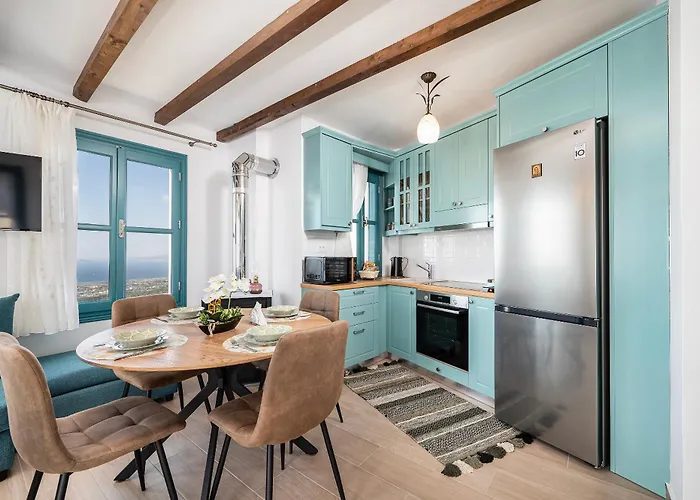 Apartment Archangel's Nest- Wings & Hideaway